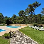 Apartment Oceanfront 2 Bedrooms With Swimming Pool & Garage *