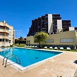 Apartment Oceanfront 2 Bedrooms With Swimming Pool & Garage