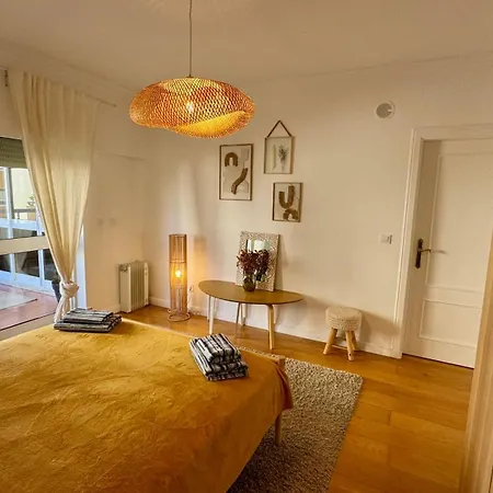Oceanfront 2 Bedrooms With Swimming Pool & Garage * קסקאיס