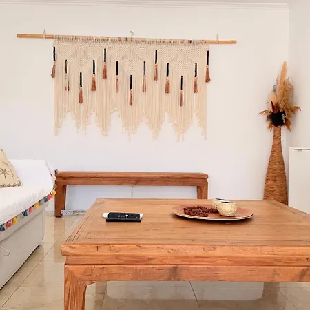 Oceanfront 2 Bedrooms With Swimming Pool & Garage Apartment Cascais