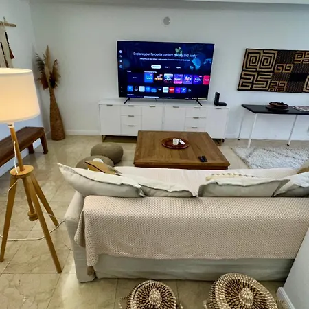 2 Bedrooms With Swimming Pool Nomad Dreams N 7 *