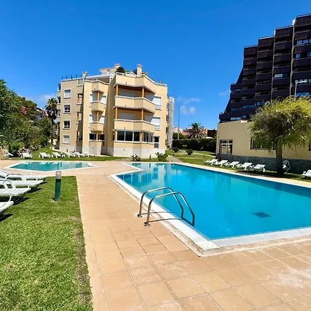 Oceanfront 2 Bedrooms With Swimming Pool & Garage *