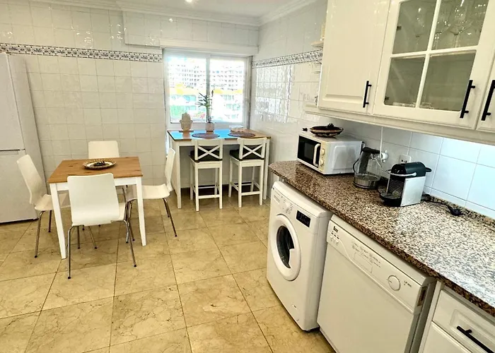 Nomad Dreams N 7 2 Bedrooms With Swimming Pool & Garage *