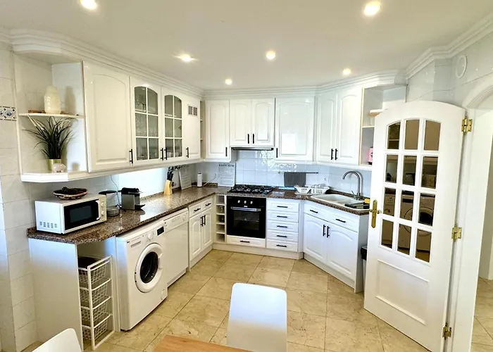 Nomad Dreams N 7 2 Bedrooms With Swimming Pool & Garage