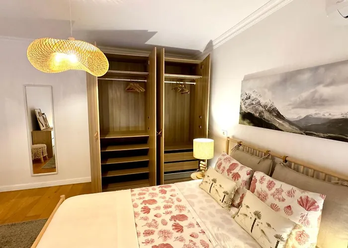 Nomad Dreams N 7 2 Bedrooms With Swimming Pool & Garage Lejlighed