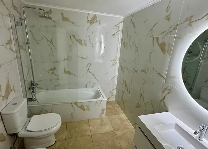 Nomad Dreams N 7 2 Bedrooms With Swimming Pool & Garage Lejlighed *