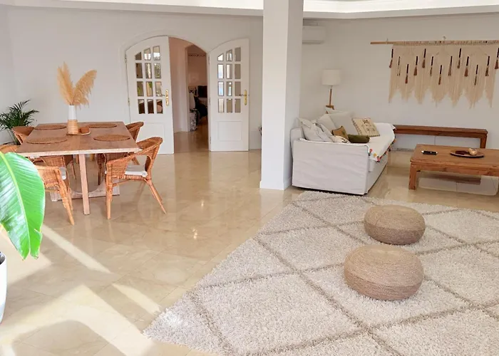 דירה Nomad Dreams N 7 2 Bedrooms With Swimming Pool & Garage *